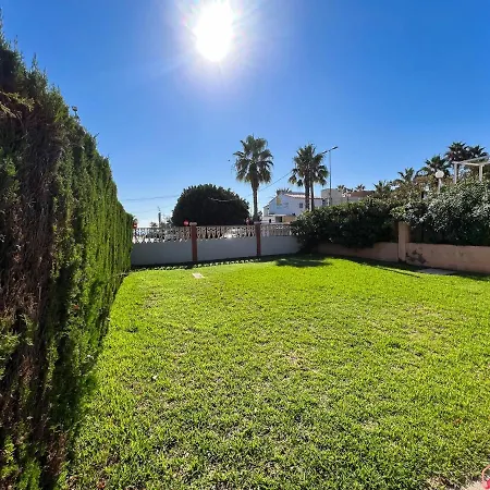 Oasis A 50m Del Mar Apartman *