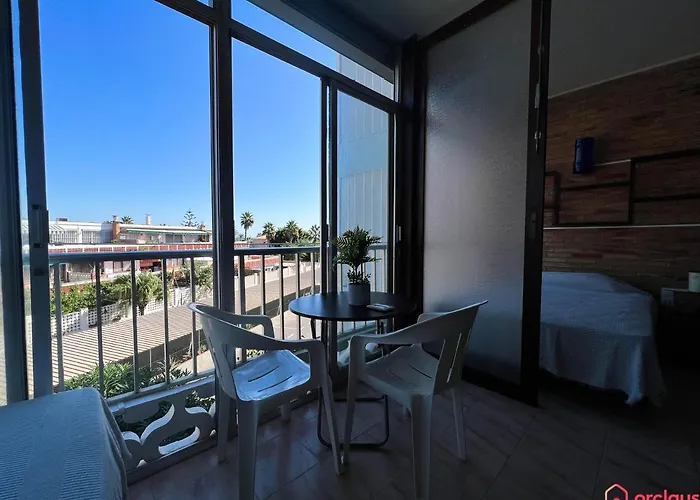 Апартаменты Oasis A 50m Del Mar Эл Грао