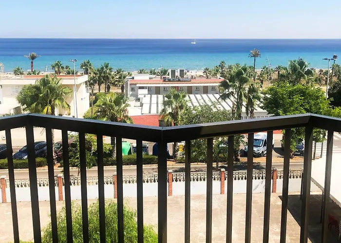 Oasis A 50m Del Mar Апартаменты *