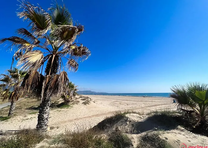 Oasis A 50m Del Mar * גראו דה קסטיון